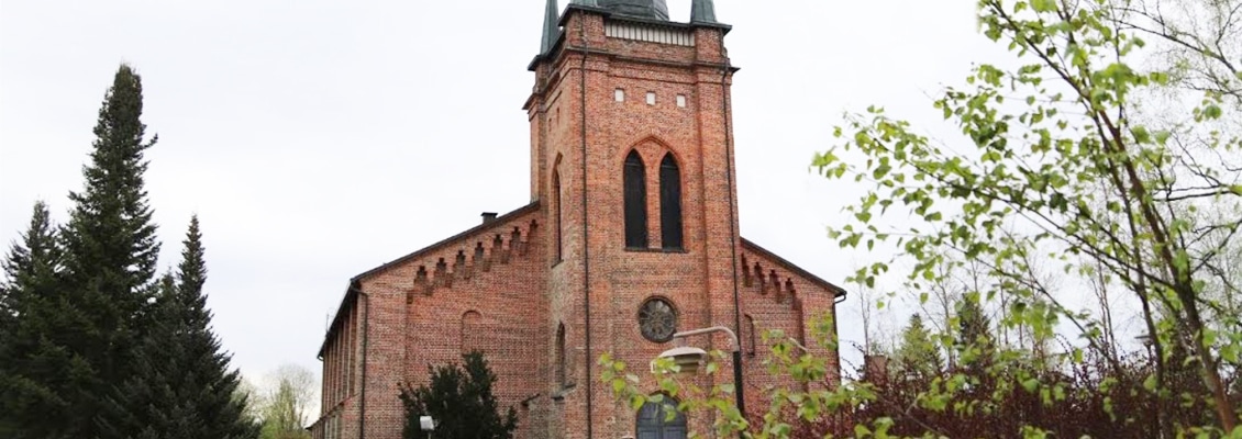 somerokirkko-paakuva